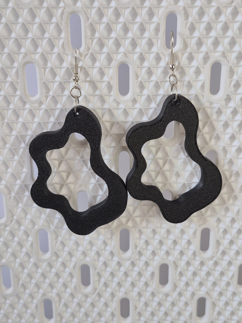 Black Ripple Earrings